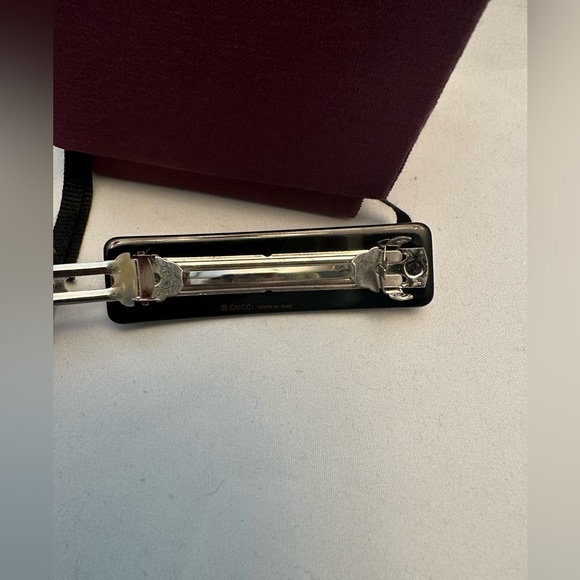 100% Authentic GUCCI Crystal Hair Barrette - Picture 5 of 5